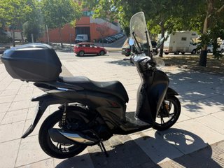 Honda SH 125 Top Box 2023