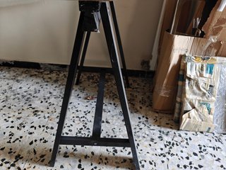 Escritorio Cristal Ikea + 2 Caballetes Negros