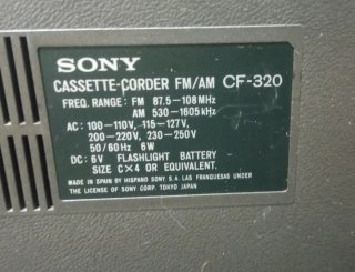 Radio Cassette Sony FM/AM Variable Monitor