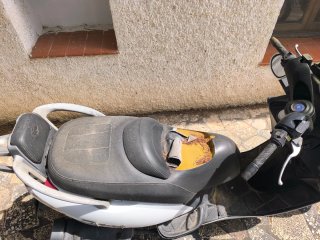 Kymco Grand Dink 125cc Maxi Scooter