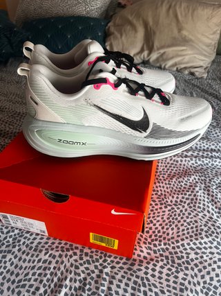 Zapatillas Nike Vomero 18 Talla 45.5