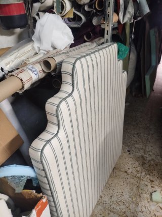 Cabecero de tela a rayas