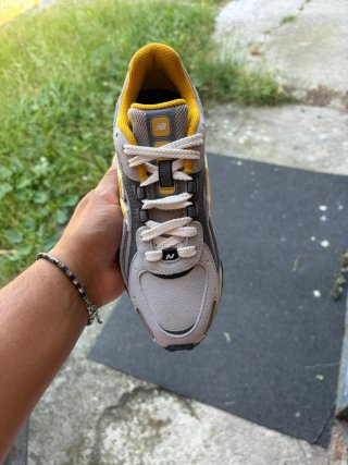 New Balance 204 Grigio Giallo