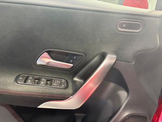 Mercedes-Benz A 35 AMG 4M