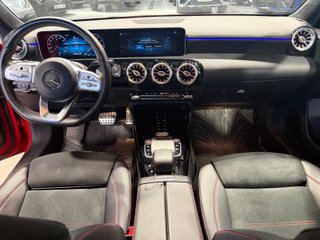 Mercedes-Benz A 35 AMG 4M