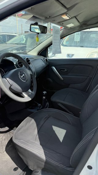 Dacia Sandero 2013