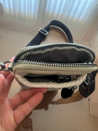 Bolso para móvil Abbacino.