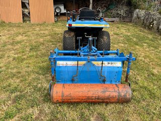 Mini tractor Iseki Landhope 150 con pala