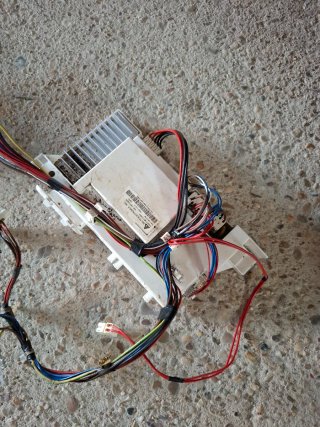 Despiece Lavadora Indesit Innex 9kg 1400rpm