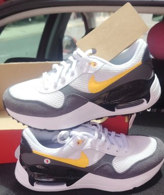 Nike(MIRA LAS FOTOS) + modelos
