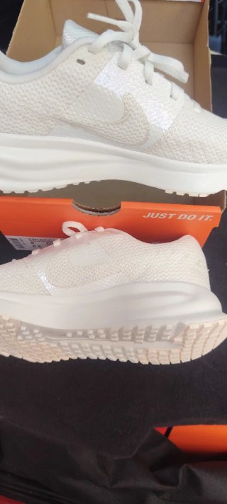 Nike(MIRA LAS FOTOS) + modelos