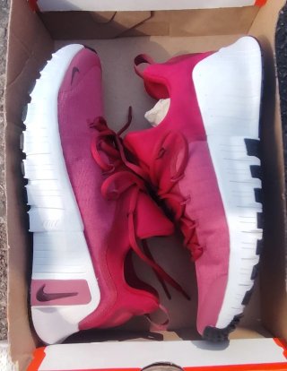Nike(MIRA LAS FOTOS) + modelos diferentes precios