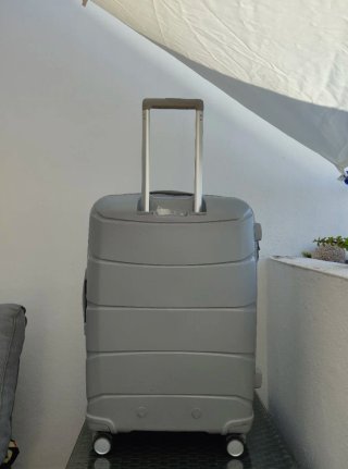 Maleta Samsonite Gris Rígida