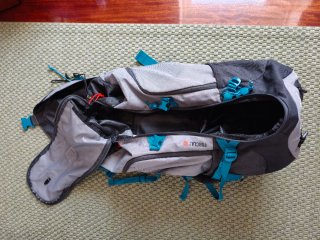 Mochila Quechua Forclaz 50L Gris/Turquesa