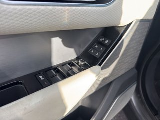 LAND-ROVER Range Rover Velar 2.0D D180 RDynamic HSE 4WD Auto