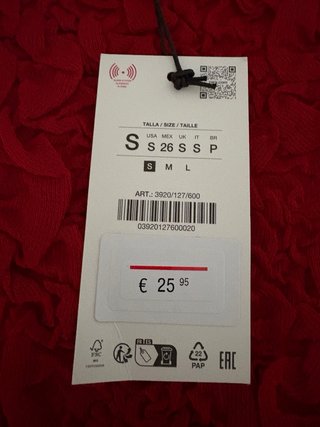 Camiseta Zara Roja nueva