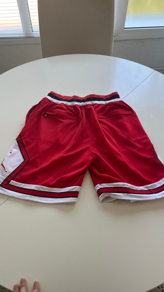 Pantalón Corto Jordan Rojo - NUEVO
