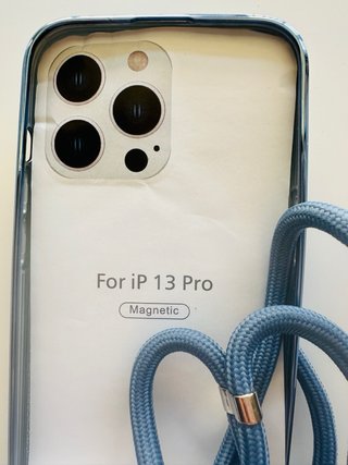 Funda iPhone 13 Pro MagSafe con Lanyard