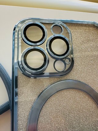 Funda iPhone 13 Pro MagSafe con Lanyard