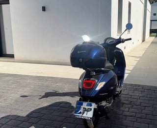 Vespa Primavera 125 2025 - 284km