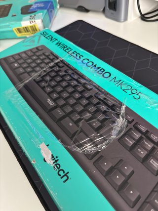 Logitech MK295 Silent Combo Teclado y Ratón