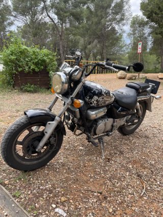 Hyosung Aquila 125 Negra