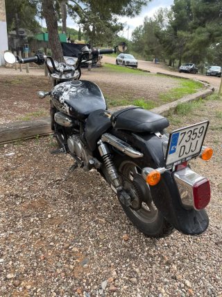 Hyosung Aquila 125 Negra