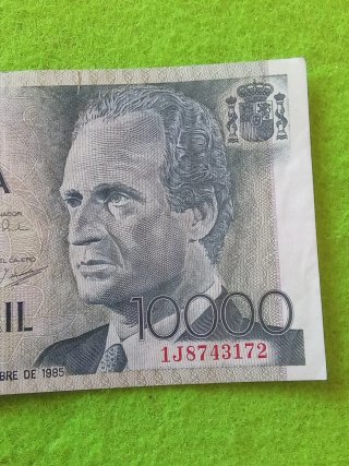 Billete 10000 pesetas España 1985fisurado