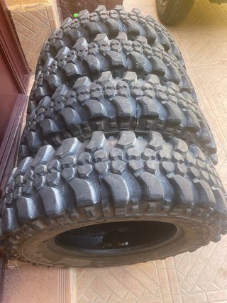 4 cubiertas, Suzuki Samurai