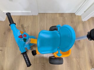 Triciclo Feber Azul y Naranja