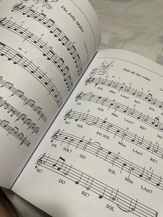 Libro Tocamos la Guitarra Roberto Fabbri