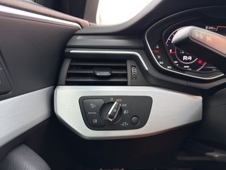 AUDI A4 Avant S line 40 TFSI 140kW S tronic