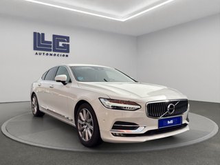 VOLVO S90 2.0 D4 AWD RDesign Auto