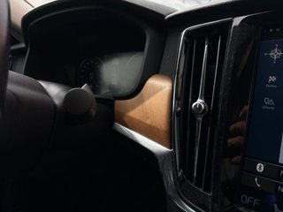 VOLVO S90 2.0 D4 AWD RDesign Auto