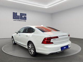 VOLVO S90 2.0 D4 AWD RDesign Auto