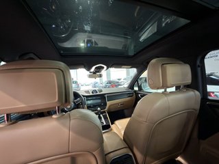 PORSCHE Macan Macan