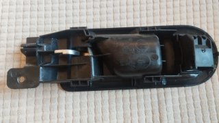 Manilla Puerta Golf MK4 + Botón Elevalunas.