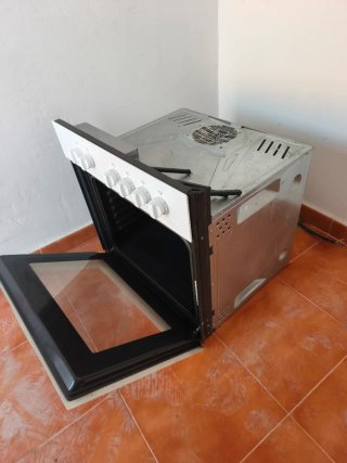 Horno y vitrocerámica TEKA