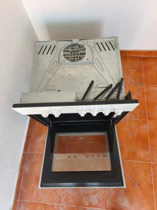 Horno y vitrocerámica TEKA