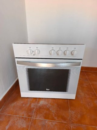 Horno y vitrocerámica TEKA