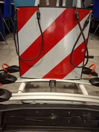 Portabicis de bola para 3 bicis con cerraduras