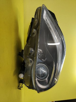 FARO DELANTERO IZQUIERDO MERCEDES CLASE B W246