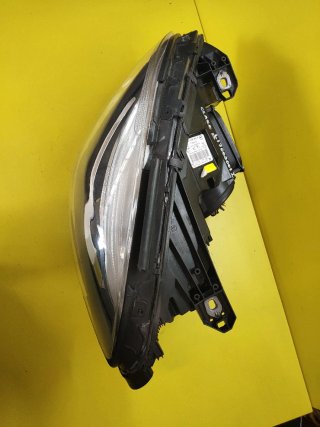 FARO DELANTERO IZQUIERDO MERCEDES CLASE B W246