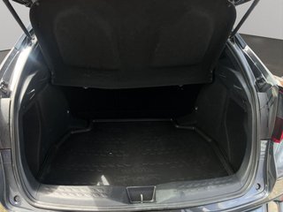 TOYOTA CHR 1.8 125H Advance