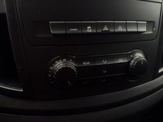 MERCEDES-BENZ Vito 116CDI AT 120kW Tourer Pro Larga