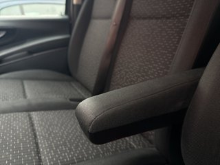 MERCEDES-BENZ Vito 116CDI AT 120kW Tourer Pro Larga