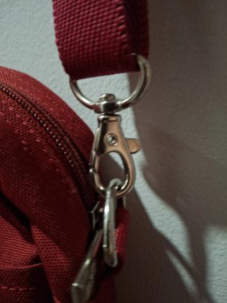 Bolso bandolera Reebok rojo