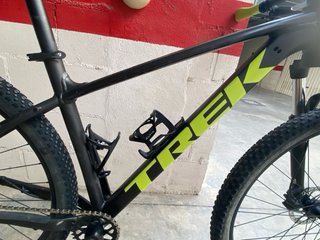 Bicicleta Trek Marlin 6 Gen 2 Taglia ML