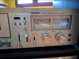 Equipo de música para vinilos y cassettes