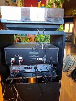 Equipo de música para vinilos y cassettes